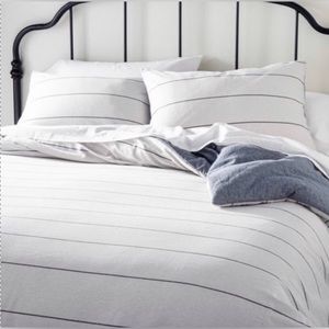 Hearth and Hand Magnolia Duvet Cover